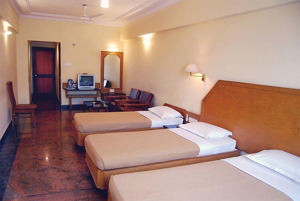 فندق بنغالورفي  Samrat Residency المظهر الخارجي الصورة