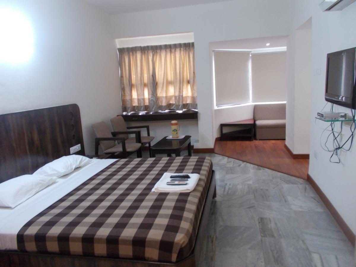 فندق بنغالورفي  Samrat Residency المظهر الخارجي الصورة